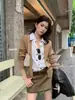 Cárdigan de punto para mujer, adecuado para primavera y otoño, una capa exterior ligera, diseño de dos piezas simulado, corte holgado, manga larga, se puede usar como chal, un suéter fino para invierno y un top corto