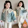 Abrigo de Terciopelo Talla Grande para Niñas Otoño/Invierno 2026 Nuevo Espesado Ropa para Bebés Ropa de Invierno Top Forrado de Piel para Niños