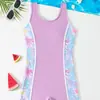 2026 Nuevo Modelo Aliexpress Estilo Europeo y Americano Traje de Baño de una Pieza sin Mangas Estampado para Niñas Jóvenes, Adecuado para Aguas Termales y Playa Traje de Baño Infantil