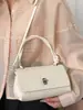 Bolso de Mano Shuai Mijia 2026 Primavera Nuevo con Patrón de Lichi Suave, Bolso Cuadrado Pequeño Estético de Alto Valor Único para Llevar en la Mano para Viajes Diarios