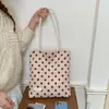 Bolsa de Lona con Lunares Estilo Coreano Ins para Mujer 2026 Nueva Bolsa Tote Grande con Letras Versátil para el Trabajo Bolsa de Hombro
