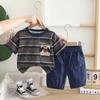 Ropa de Verano de Dibujos Animados para Bebé 2025 Nuevo Estilo de Verano Camiseta Rayada Estilo Occidental para Niño Pequeño Conjunto de Dos Piezas Delgado de Manga Corta