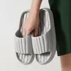 Chinelos 2026 Novo Estilo Chinelos de Banho Femininos Leves Domésticos Mais Vendidos Chinelos de Banheiro para Casa Masculinos