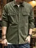 Camisa de trabajo de moda estilo americano, chaqueta de manga larga para hombre para primavera y otoño, corte holgado, elegante camisa de mezclilla con cuello de solapa