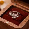 Anillo Retro Europeo con Ojo Hueco de Diamantes Completos Galvanizado Anillo Abierto de Moda Transfronteriza Personalizado para Mujer con Acabado de Alta Gama