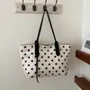2026 Nova Bolsa Tote de Bolinhas Estilo Coreano Sensação Solta Grande Capacidade Moda para Ombro/Mão para o Trabalho