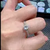 Anillo de Calcedonia Hielo de Jade Nicho Lujo Ligero Moderno Simple Versátil Anillo Abierto Regalo para Novia Venta Directa de Fábrica