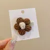 Presilha de Cabelo de Alto Padrão Coreana para Mulheres Presilha de Lã Estilo Retrô Outono Inverno Presilha para Franja Presilha Fofa de Coração Acessórios de Cabelo Adorno de Cabeça