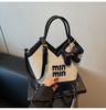 Bolso Transfronterizo de Gran Capacidad para Mujer 2025 Nuevo Estilo Moda Bolso Balde de Hombro Único Sobaco de Mano para Viajar Bolso Grande para Desplazarse a la Moda