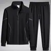 Traje Deportivo Casual para Hombre 2026, Conjunto de Tres Piezas para Primavera y Otoño, Ropa para Hombres de Mediana Edad y Padres Mayores, Atuendo de Primavera Tallas Grandes