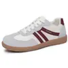 Sapatos Femininos 2026 Verão Novos Sapatos Casuais Transfronteiriços Versáteis Leves Sola Macia Sapatos de Treino Alemães Modernos Confortáveis Sapatos Forrest Gump