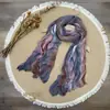 Chal Artístico de Algodón y Lino Estilo Nuevo Otoño 2026, Bufanda Versátil Vintage Delgada de Modal Tie-Dye Bloque de Color