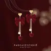 Pendientes de Perlas con Lazo Rojo para Otoño e Invierno Pendientes de Alta Gama para Mujer 2025 Nuevo Estilo Chino Pendientes Rojos