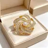 Broche de Tulipán de Zirconia de Alta Gama Xiliang Feizi Corsage de Tulipán Colorido Estilo Coreano Pin de Regalo Elegante Venta al por Mayor