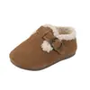 Zapatos tipo Birkenstock para niña, zapatos infantiles con forro de felpa, nueva colección de invierno 2026, zapatos de algodón para niñas pequeñas, zapatos tipo slip-on mullidos de otoño e invierno