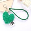 Bolso de peluche con forma de corazón de melocotón para teléfono móvil, llavero colgante, accesorio para otoño e invierno