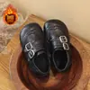 Zapatos de Cuero para Niñas 2026 Nuevo Patrón Brogue Doble Hebilla Suela Suave Antideslizante Estilo Británico Negro Marrón Dos Colores Mocasines