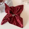 Pañuelo Cuadrado Vintage de Alta Gama con Pedrería y Scrunchie de Satín para Mujer, Elegante Goma para el Cabello, Accesorio Grande para el Cabello