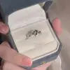 Anel Aberto de Luxo Leve em Formato de Coração Design de Nicho Ins Estudante Laço de Amor Anel de Casal Coringa Namorada Atacado
