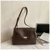 Bolsa Retro de Moda Transfronteiriça para Mulheres Inverno 2026 Nova Bolsa Versátil de Ombro Transversal Bolsa Tote de Alto Valor para o Dia a Dia