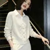 Suéter de tricô cinza estiloso, estilo duas peças falsas, para mulheres, novo modelo outono 2026, blusa de tricô casual única e requintada