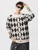Suéter cardigan com lapela em blocos de cor com padrão de losangos para homens, outono/inverno, estilo cool de rua americano, toque de alta qualidade, estilo preguiçoso, jaqueta de tricô