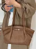 Bolsa Saco Versátil Simples de Luxo Feminina 2026 Outono Inicial Nova Tendência Estilo Coreano Exquisite Elegante Bolsinha de Mão Ombro