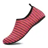 Novos sapatos aquáticos transfronteiriços sapatos de vadeio para homens e mulheres sapatos de mergulho ao ar livre sapatos de snorkeling de praia sapatos de natação
