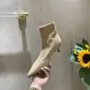 Botas Stiletto de Bico Fino Elásticas Outono e Inverno 2025 Botas Slim de Celebridade da Internet Botas de Cano Médio Salto Alto Fosco Forradas com Lã Botas Curtas de Trabalho para Mulheres