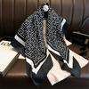 Lenço Feminino Elegante de Seda Estampado 90cm Lenço de Sarja Estilo Coreano Luxo Leve Letra Lenço Quadrado Grande Lenço de Proteção Solar Lenço de Cabeça Novo