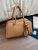 Bolsa Boston Grande Capacidade Bolsa de Mão Feminina 2025 Nova Bolsa de Trabalho de Alto Padrão Bolsa de Ombro Transversal de Luxo Leve