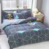 Nuevo engrosado lijado cuatro piezas dormitorio estudiantil tres piezas simple agradable a la piel funda de edredón sábanas ropa de cama al por mayor
