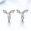 Pendientes de circonita con forma de cruz triangular geométrica personalizada, pendientes femeninos de flor de amor feliz y Alicia, pendientes sencillos