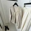 Loja Conceito Shanghai Danong/Outono-Inverno 2026 Suéter de Tricô Patchwork com Renda de Designer Roupa Feminina Único e Bonito