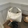 Nova Bolsa Bordada Estilo Nacional Chinoiserie para Mulheres 2025 Nova Bolsa Transversal de Verão para Trabalho Bolsa Satchel Niche Estilo Antigo Bolsa Balde