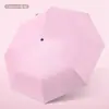 Paraguas de vinilo de alta gama hecho a medida, protección solar y resistente al viento, reforzado para uso tanto soleado como lluvioso, paraguas plegable automático para regalo corporativo al por mayor