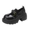 Estilo Britânico Salto Bloco Sapatos Pequenos de Couro Fivela de Metal Outono Versátil Slip-on Mocassins Feminino 2026 Salto Alto Pessoa Preguiçosa Sapatos Individuais