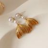 Pendientes de plata con forma de aguja, pequeños, frescos, dulces, con diamantes y cristales, con forma de flor de amor y perla, pendientes de moda, elegantes, de celebridades de Internet, para mujer.