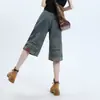 Shorts de mezclilla ligeros de verano con diseño invertido para mujeres petite, shorts de seis puntos estilo americano hasta la rodilla