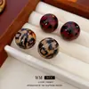 Brincos Redondos com Estampa de Leopardo Prateados, Modernos, Simples e Versáteis, Fabricante de Brincos de Nicho High-End Retrô