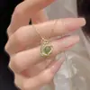 Collar Xingyue de jade Hetian para niñas, diseño de nicho, sentido del estilo ins, moda de lujo ligero, cadena de clavícula de planeta, joyería al por mayor