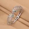 Pulseira de Aço Inoxidável com Cabeça de Leopardo Vazada e Cravejada de Diamantes com Design Único, Pulseira de Presente Fashion Transfronteiriça da Amazon para Amigos