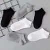 Uma geração de meias curtas desodorantes absorventes de suor para homens e mulheres de quatro estações meias descartáveis meias de algodão masculinas