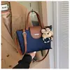 2026 Nueva Bolsa Tote Sencilla para el Trabajo para Mujer de Gran Capacidad con Correa al Hombro y Cruzada Bolso de Hombro Versátil de Alta Gama Tipo Bollo