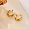 Pendientes de Acero Inoxidable de Nuevo Estilo Transfronterizos Europeos y Americanos para Mujer, Modernos y Sencillos, Pendientes Redondos con Colgante de Carpa Chapados en Oro de 18 Quilates
