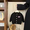 Ropa para Niños Personalizada Primavera 2025 Nuevo Elegante Cárdigan de Punto para Niña Chaqueta Bordada de Moda Otoño Moda Infantil Tendencia