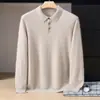 Nueva camiseta base de punto de cachemira para otoño e invierno, moderna y orientada a los negocios, suave, cómoda, de corte holgado, con cuello POLO, elegante para hombre