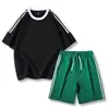 Traje de Tres Rayas para Hombre, Nuevo Estilo de Verano, Camiseta Suelta de Manga Corta, Pantalones de Cinco Cuartos, Conjunto de Dos Piezas, Traje Deportivo y de Ocio para Parejas