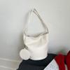 Bolsas Femininas da Moda Deste Ano, Grande Capacidade, Novos Modelos 2025, Bolsas de Ombro e de Braço Simples e Versáteis, Bolsas Saco Texturizadas Populares