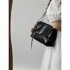 Bolso de hombro de cadena de alta gama Primavera/Verano 2026, bolso de mano nuevo, elegante y versátil 2026, gran capacidad, adecuado para el trabajo